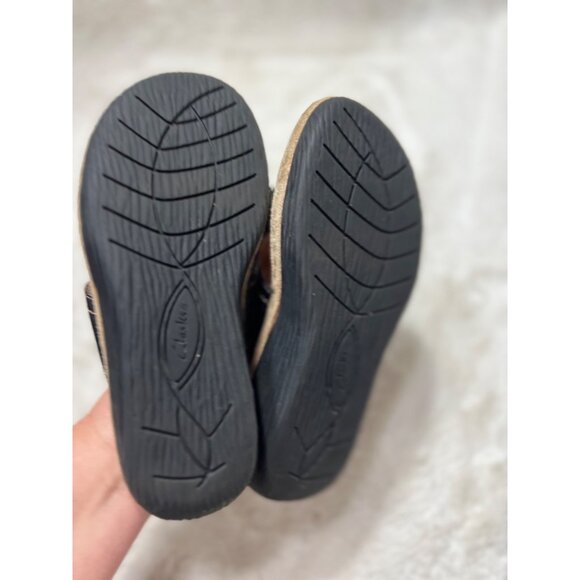 Clarks Womens Leather Slip-On Sandals With Flower Detail women size 6.5 - Picture 6 of 6